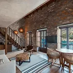 Kaseas Boutique * Γερολιμένας