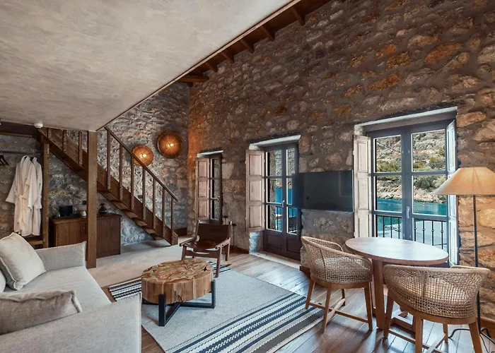 Kaseas Boutique * Yerolimin