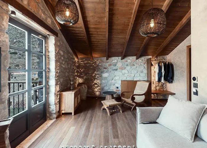 Kaseas Boutique Yerolimin